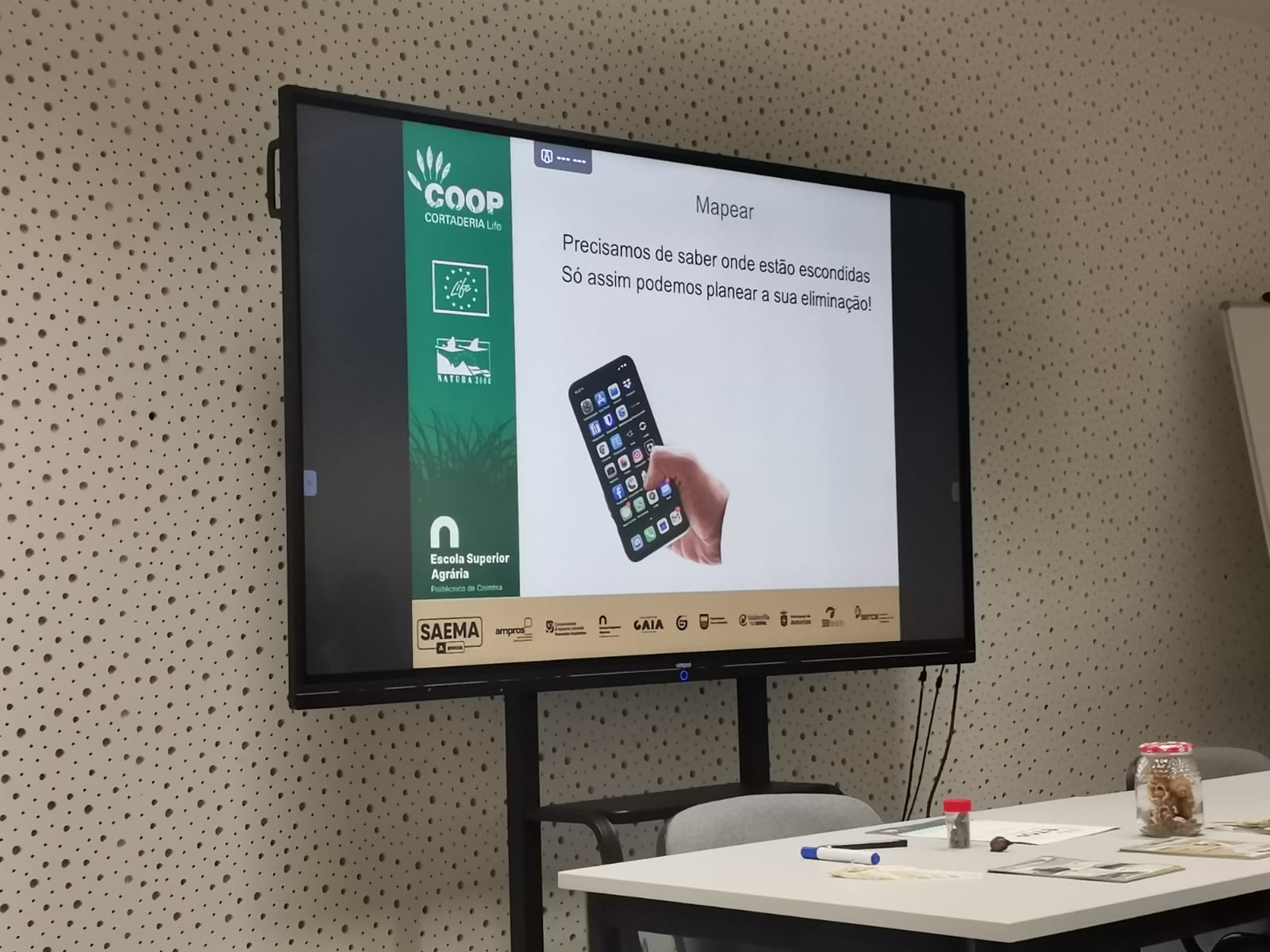 Sessão temática sobre plantas invasoras (foto 4)